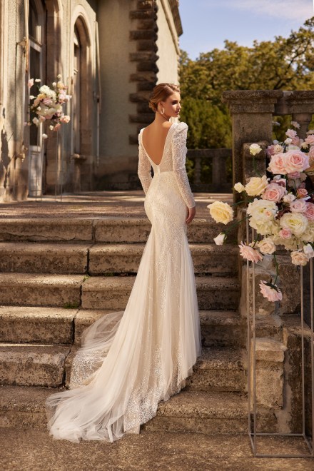https://www.sposa-lia.com/images/stories/virtuemart/product/3)  Jane.jpg